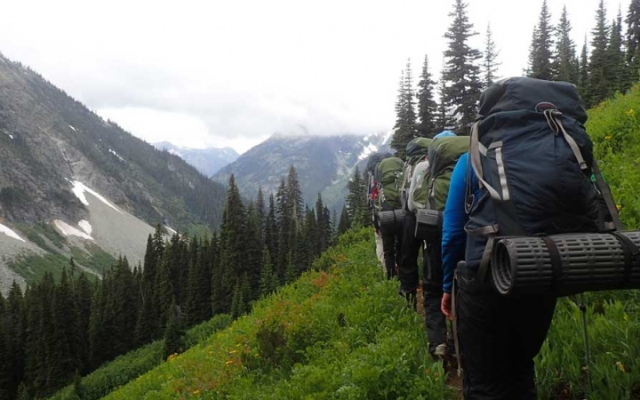 backpacking trip for adults in washington